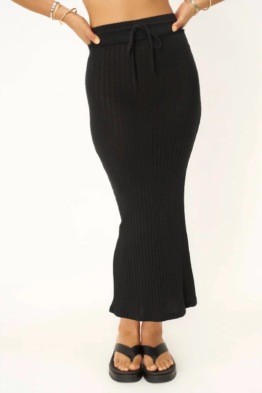 Clothes Of Woman Love Like This Sweater Rib Maxi Skirt In Black