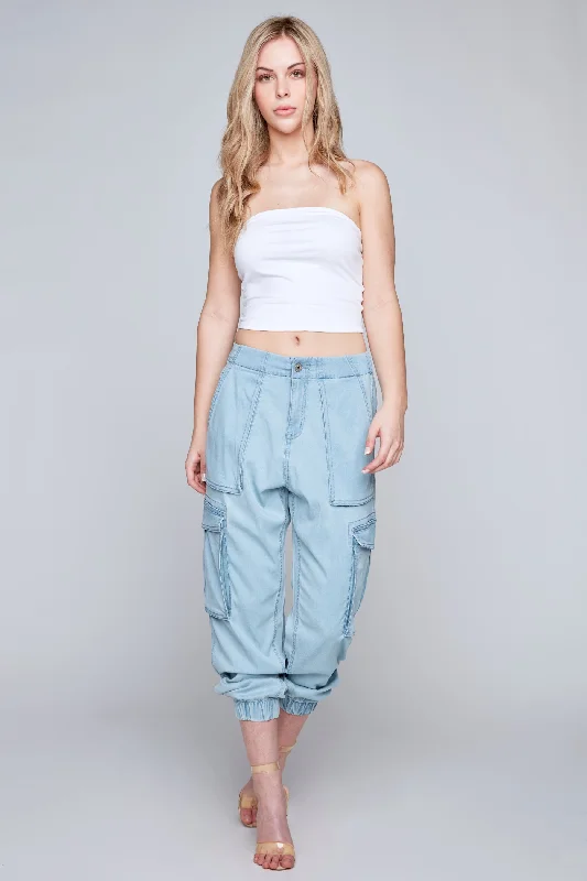 Stylish Women's Attire MARISA - High Rise Lightweight Drop Crotch Cargo Jogger - Light Blue Bleach Lyocell Denim