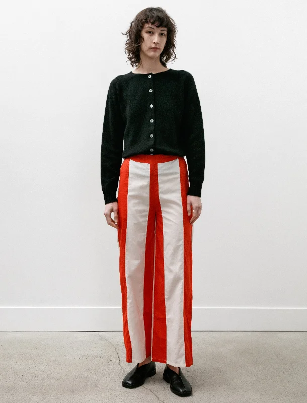 Modern Women's Outfit Liberty Stripe Pants