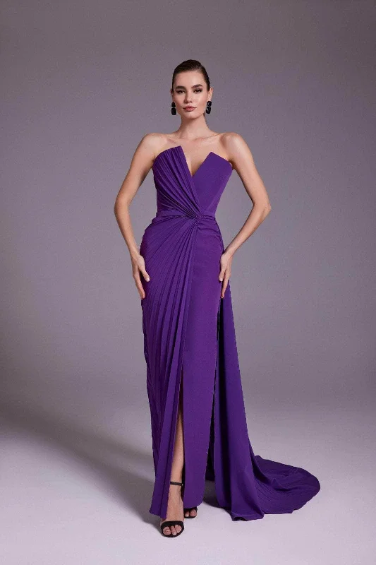 Online Boutique Clothing MNM COUTURE N0532 - V-Neck Gown