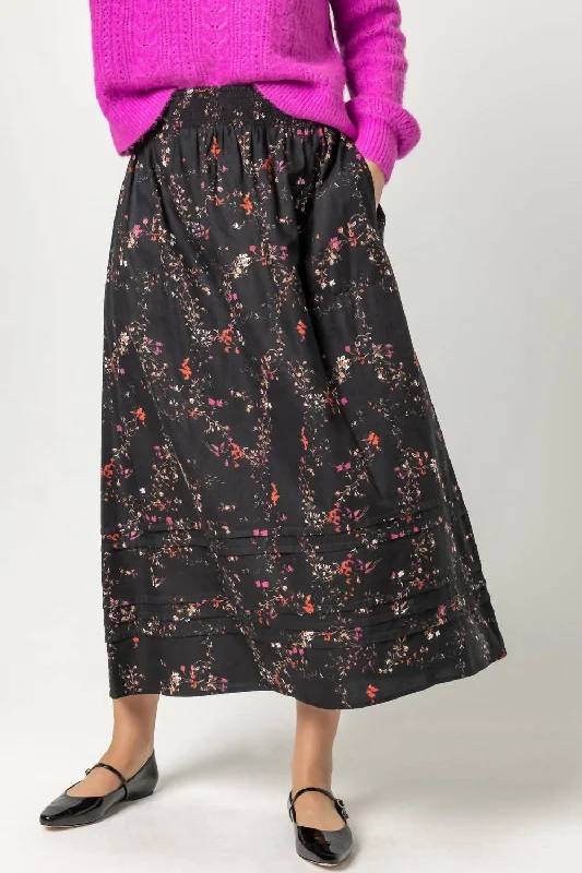 Best Online Boutiques For Women Printed Woven Pleated Hem Skirt In Black Floral