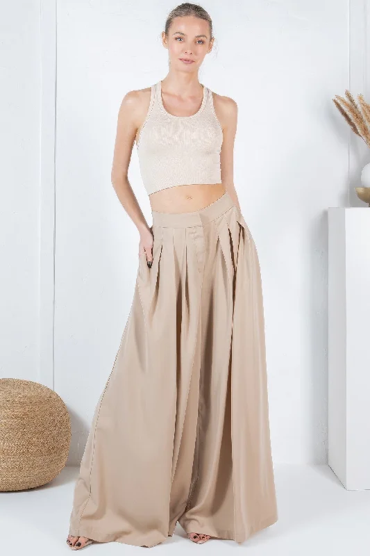 Women's Trendy Attire FASHNZFAB Women's Large Hem Wide Leg Pleated Solid Pants